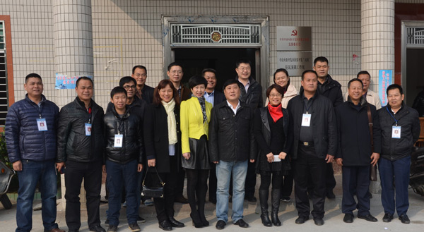 �������ظ���Դ���ڎͷ����_չ��ؚο��