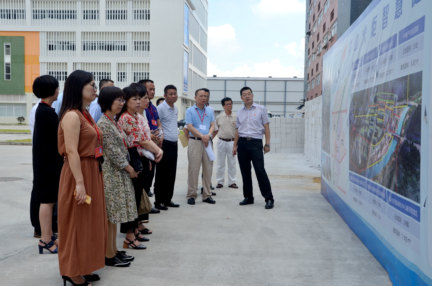 ���y(t��ng)һ���(d��ng)�ա��Ʌ^(q��)���h�������M(j��n)�������ء���