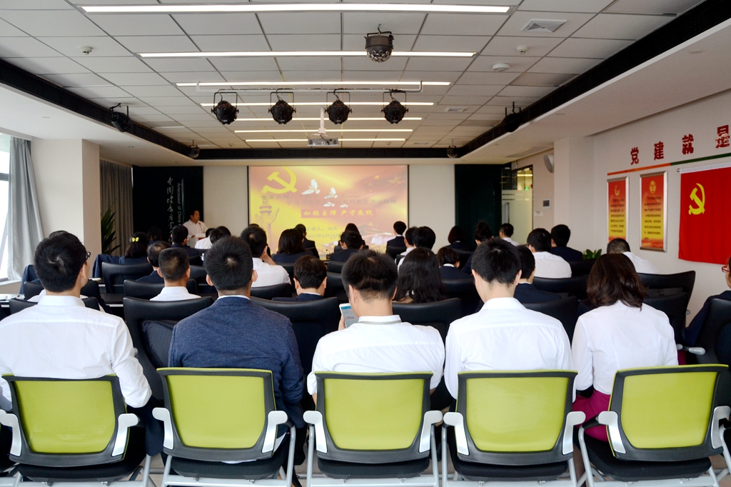 ���ҽ������ص������h�n̖�٣��ӏ�(qi��ng)��������(y��n)�ص׾�