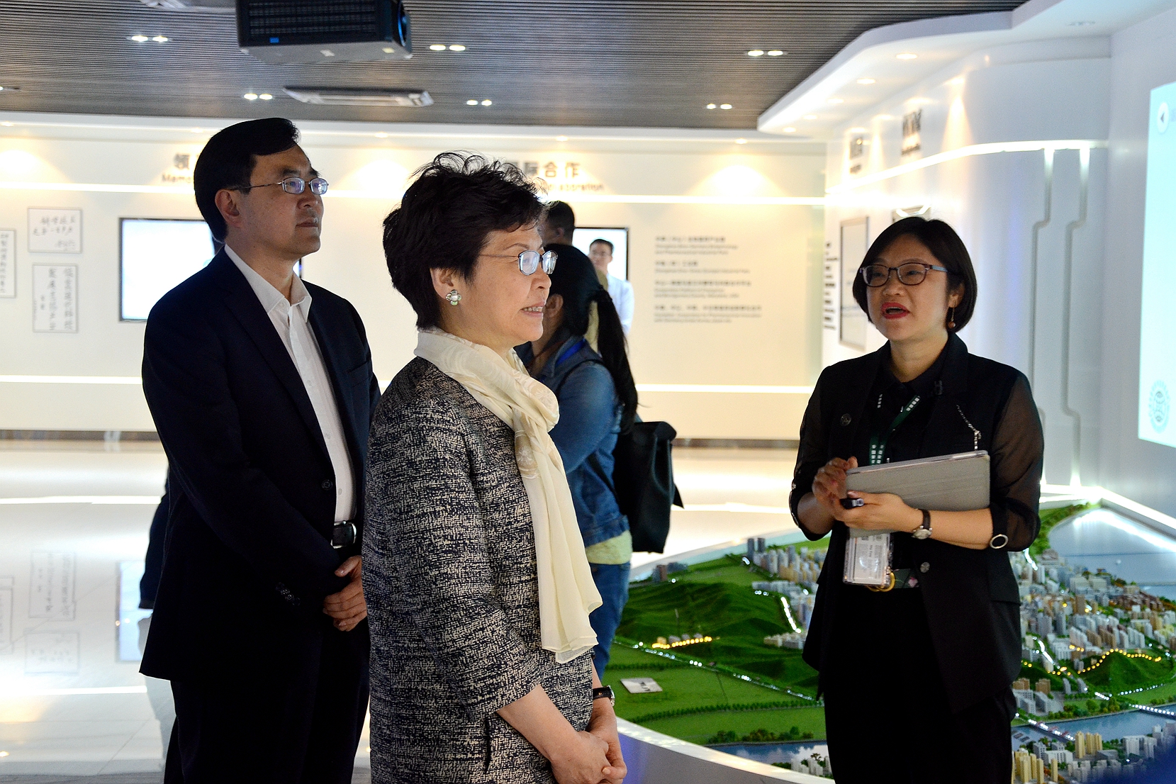 ������������¶��L����ɽ�����ɵ���t(y��)ˎ����