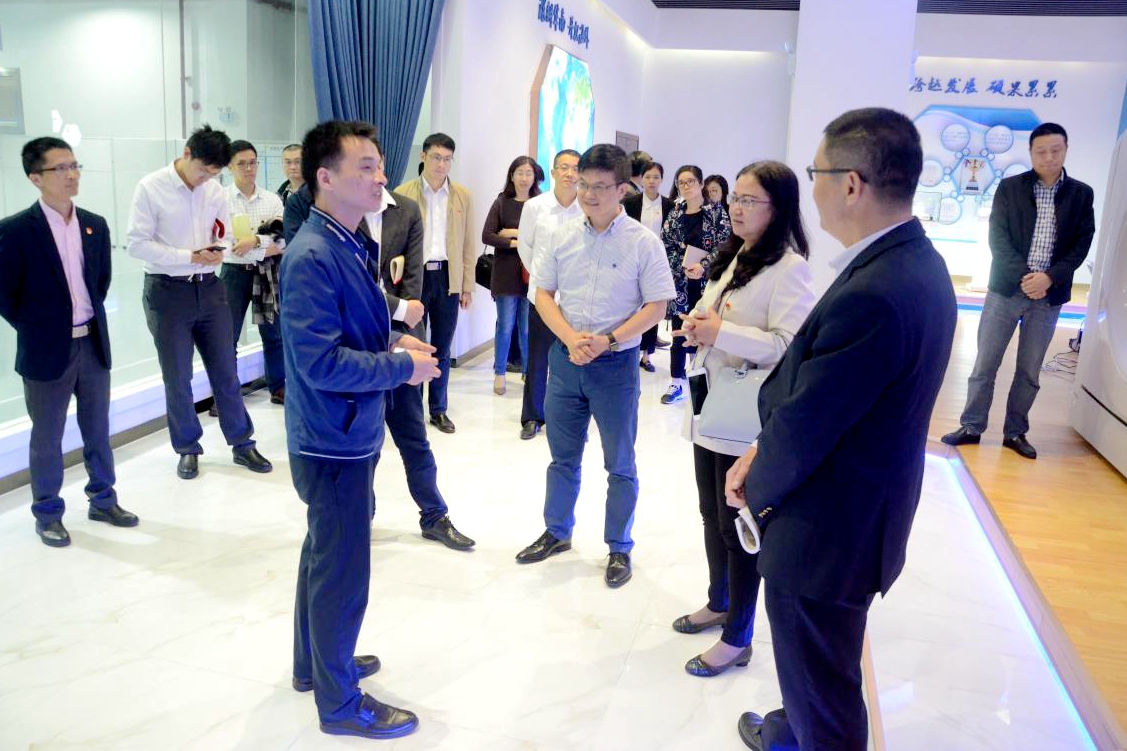 �пƼ����h��֧�c���������hί�_(k��i)չ���}�h�ջ��(d��ng)